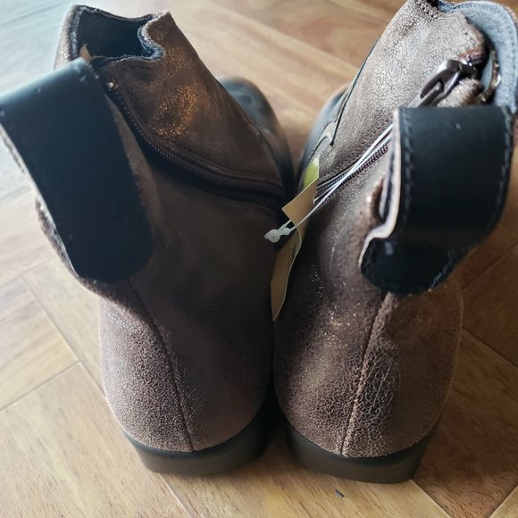 NWT Naot Sirocco in Volcanic Brown, Bronze, and Grecian Gold EU 38 - Picture 2 of 8